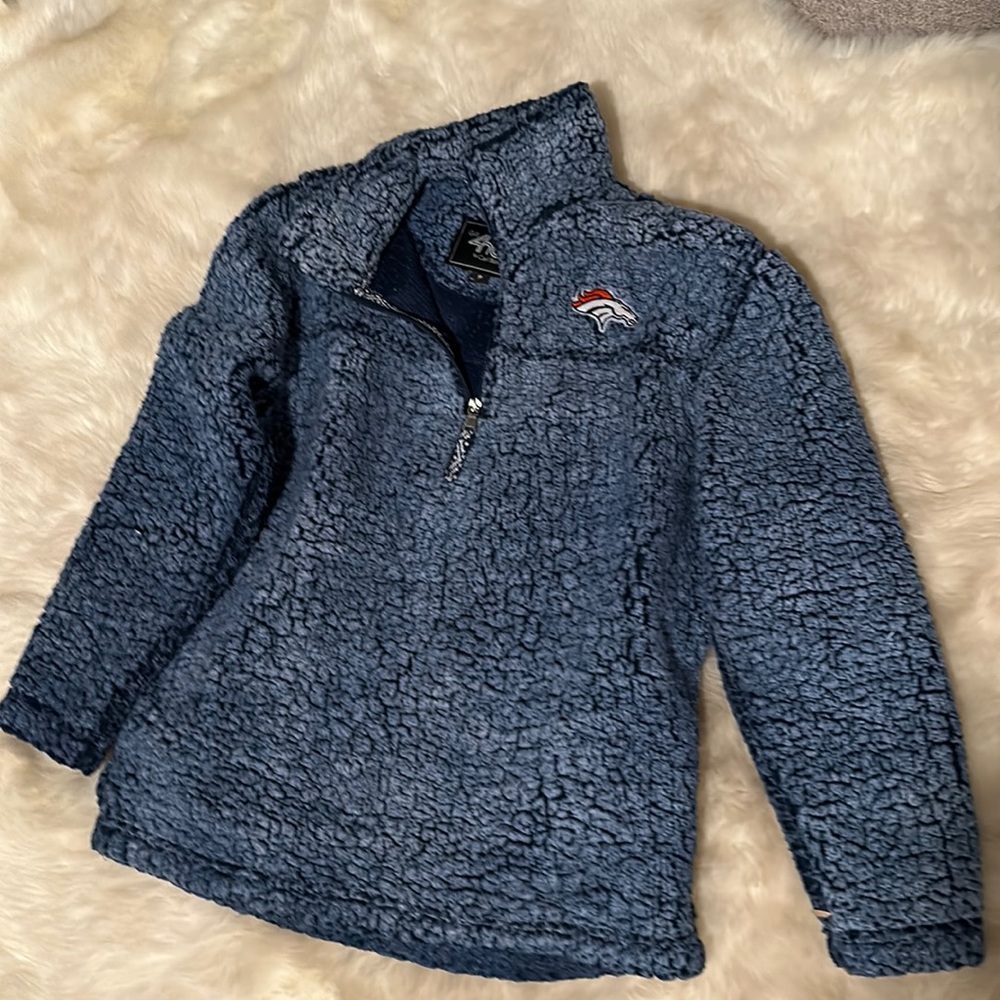 Broncos sherpa
